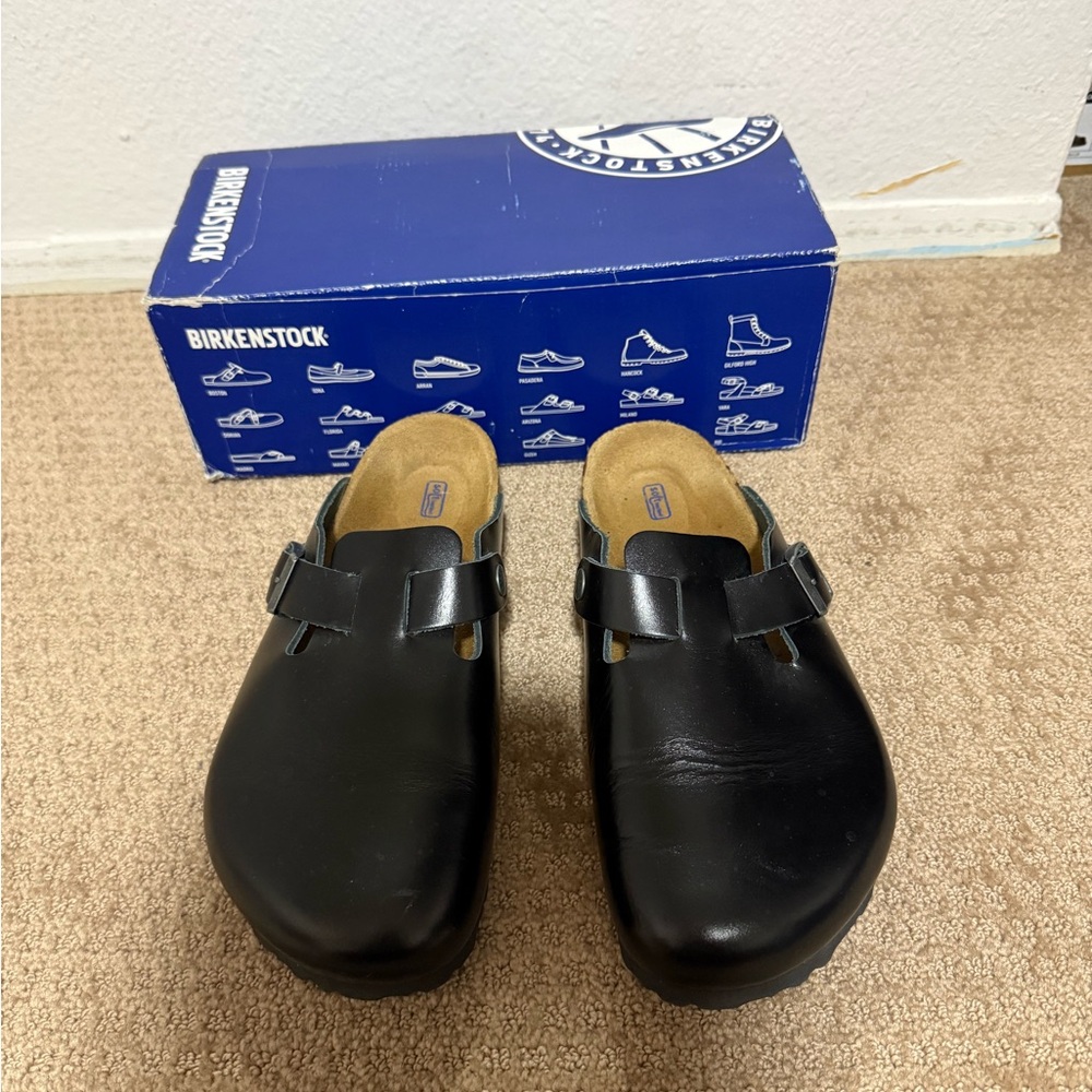 Birkenstock Classic Black Leather Clogs